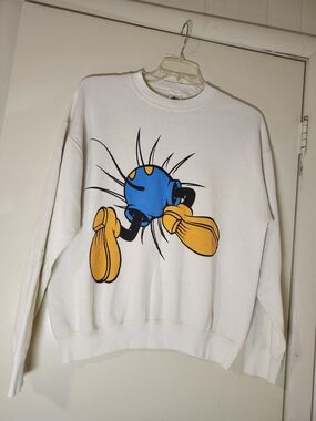 Vintage Disney Cream Mickey Mouse Graphic Sweatshirt  Made In USA  Size XL